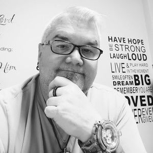 Meet your Posher, Christopher